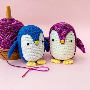 AMIGURUMI CUTE PENGUIN FREE PATTERN